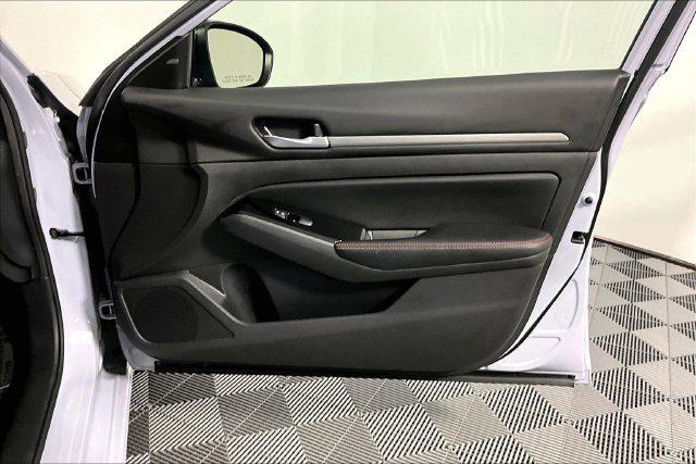 Used 2024 Nissan Altima SR FWD For Sale in Millington, TN