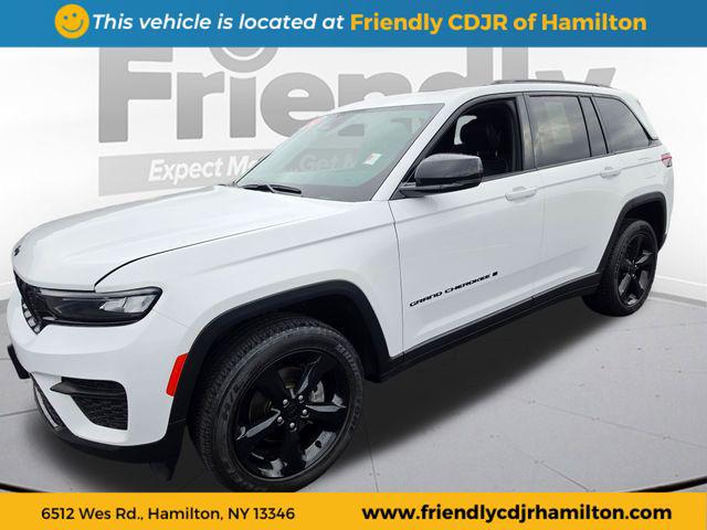 2023 Jeep Grand Cherokee Altitude 4x4 for sale in Hamilton, NY