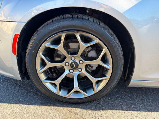 2018 Chrysler 300 300S