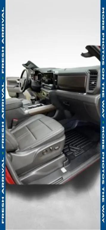 2024 Chevrolet Silverado 1500 4WD Crew Cab Short Bed High Country for sale in Hiawatha, IA