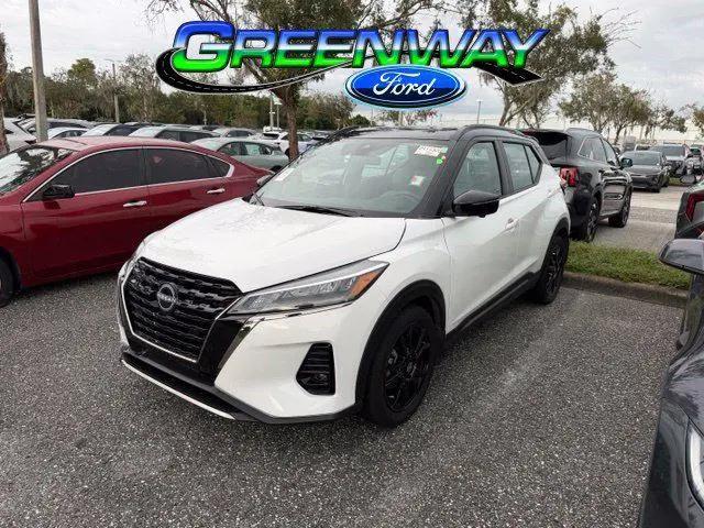 2023 Nissan Retrocesos SR Xtronic CVT for sale in Orlando, FL