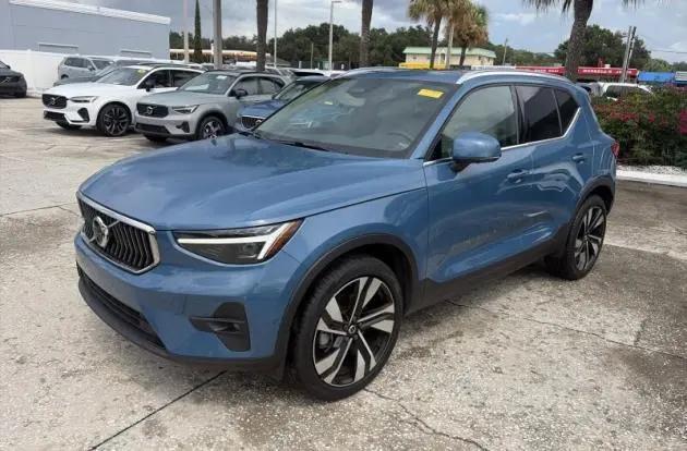 2024 Volvo XC40 B5 Plus Bright Theme for sale in Bluffton, SC