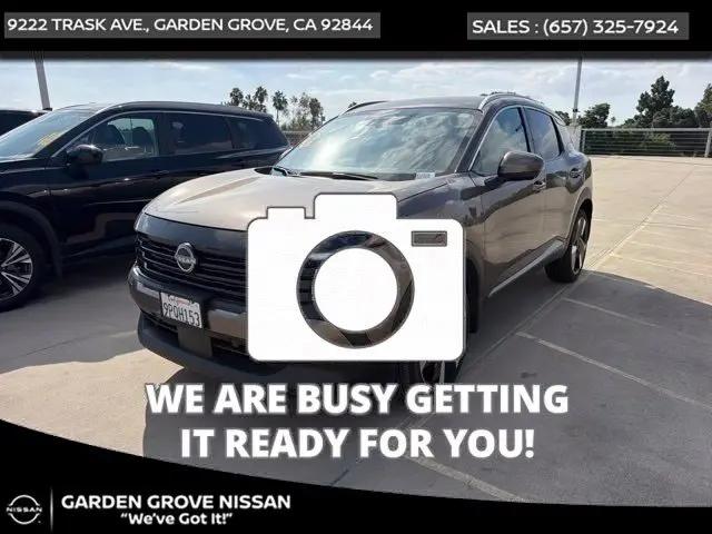 2025 Nissan Retrocesos SR FWD for sale in Garden Grove, CA
