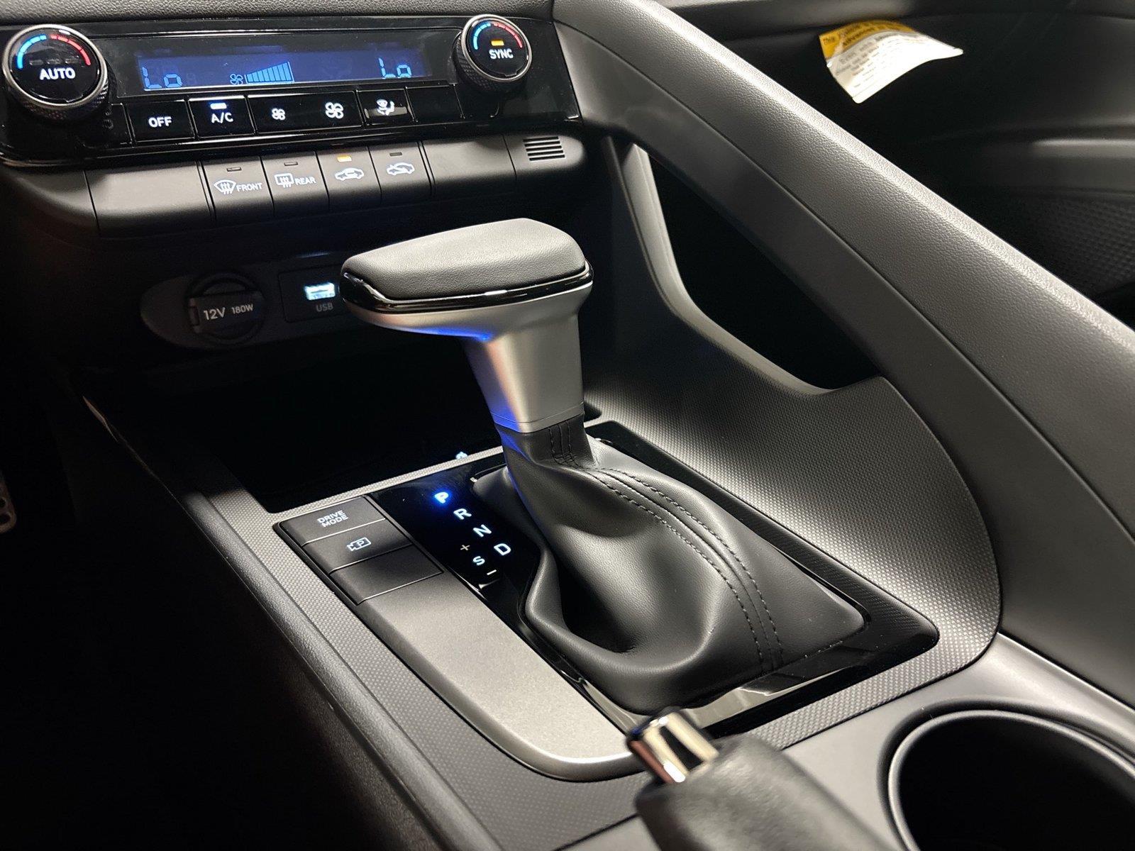 2026 Hyundai Elantra SEL Sport - Photo 15