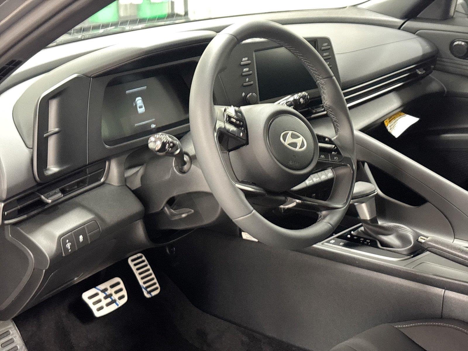 2026 Hyundai Elantra SEL Sport - Photo 23