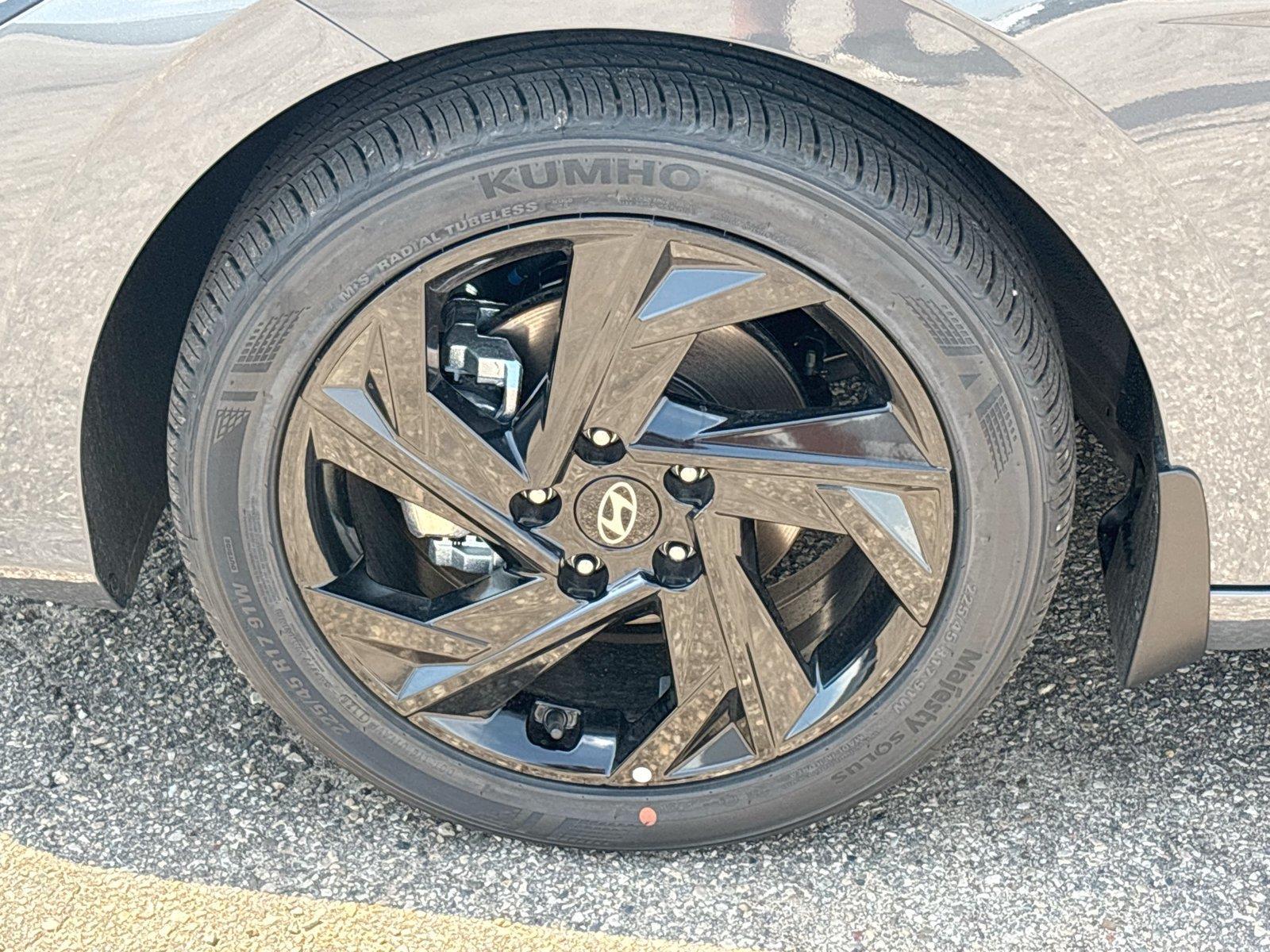 2026 Hyundai Elantra SEL Sport - Photo 29