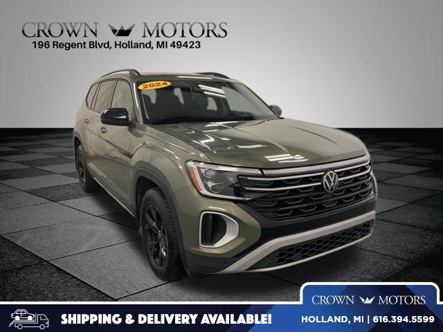 2024 Volkswagen Atlas 2.0T Peak Edition SE w/Technology for sale in Holland, MI