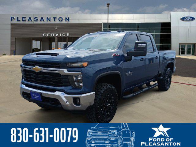 2024 Chevrolet Silverado 2500HD 4WD Crew Cab Standard Bed LT for sale in Pleasanton, TX
