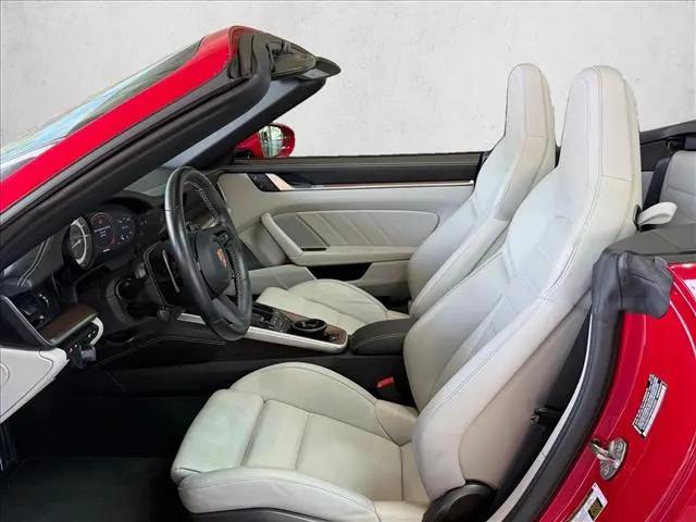 2022 Porsche 911 Carrera S Cabriolet