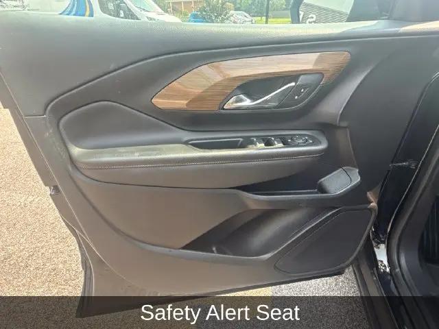 2021 GMC Reno FWD SLE