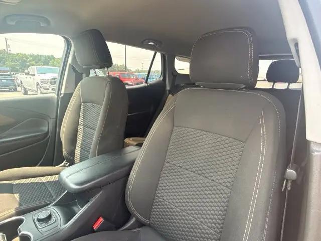 2021 GMC Reno FWD SLE