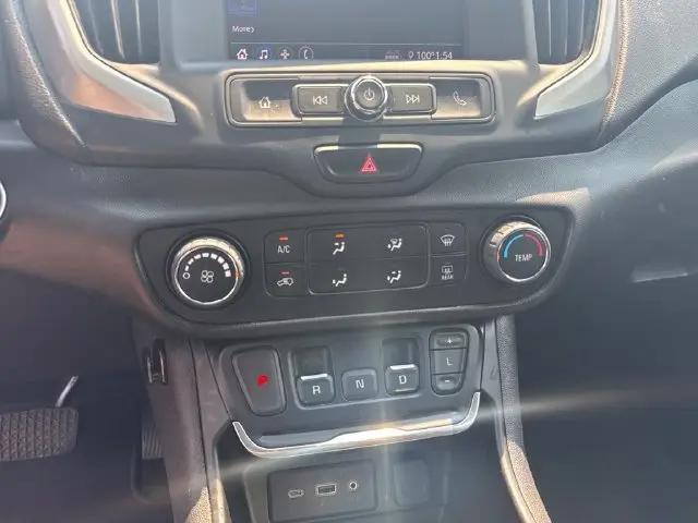 2021 GMC Reno FWD SLE