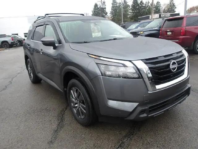 2025 Nissan Pathfinder SV 4WD for sale in Butler, PA