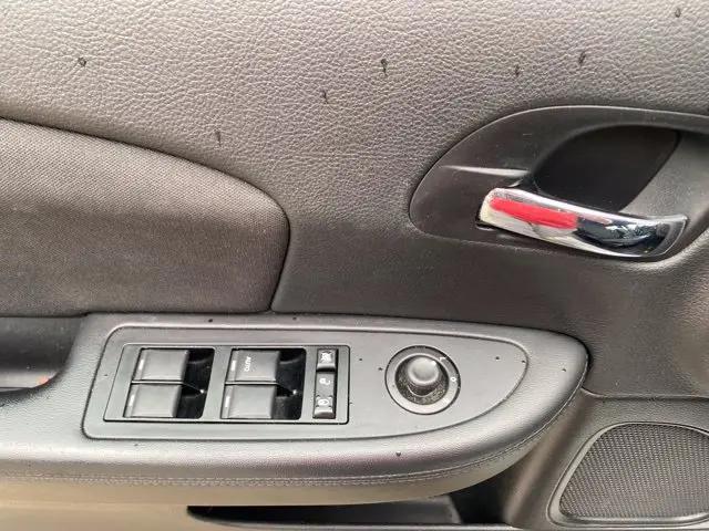2012 Chrysler 200 Touring
