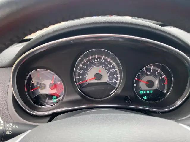 2012 Chrysler 200 Touring