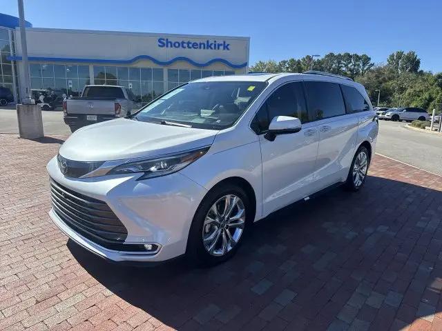 2023 Toyota Sienna Platinum for sale in Huntsville, AL