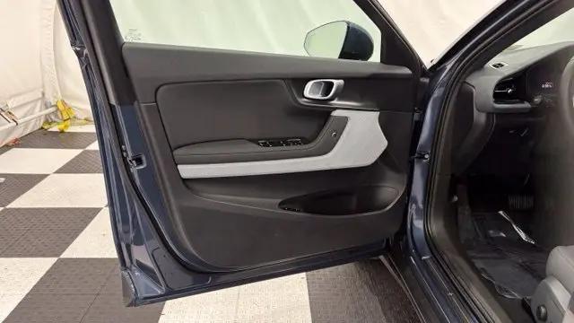 2024 Polestar 2 Standard