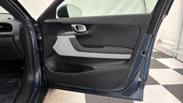 2024 Polestar 2 Standard