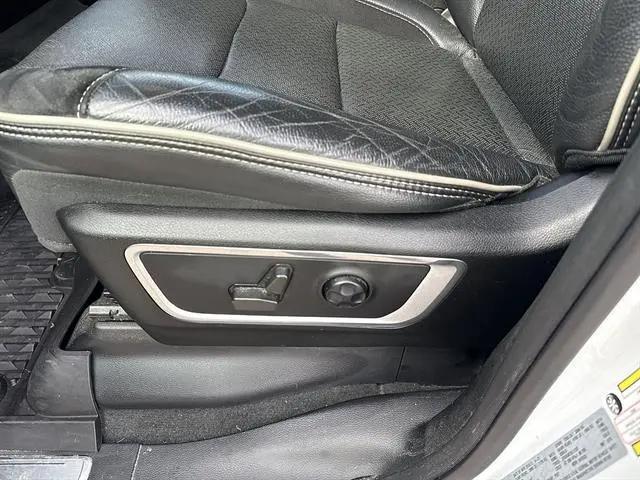 2021 Ram 1500 Laramie Crew Cab 4x4 57 Box