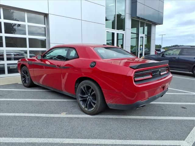 2018 Dodge Challenger SXT