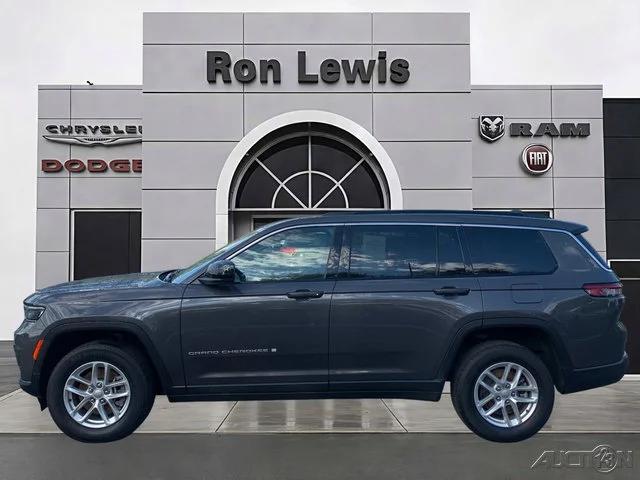 2024 Jeep Grand Cherokee L Laredo 4x4 2024 Jeep Grand Cherokee L Laredo 4x4