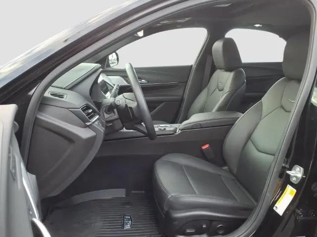 2025 Cadillac CT4 Premium Luxury RWD