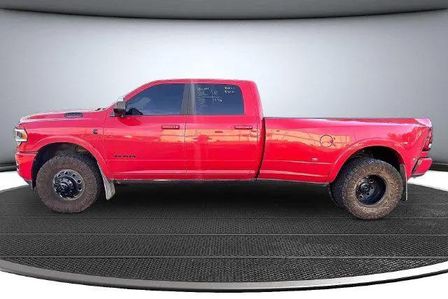 2022 Ram 3500 Laramie Crew Cab 4x4 8 Box