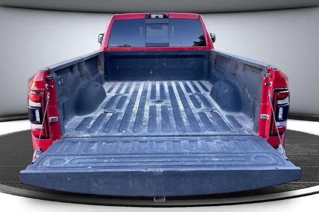 2022 Ram 3500 Laramie Crew Cab 4x4 8 Box