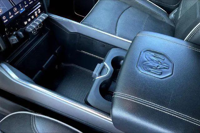 2022 Ram 3500 Laramie Crew Cab 4x4 8 Box
