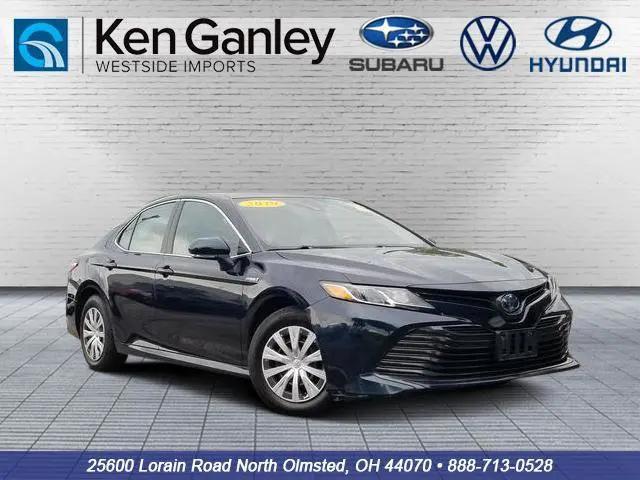 2019 Toyota Camry LE for sale in North Olmsted, OH