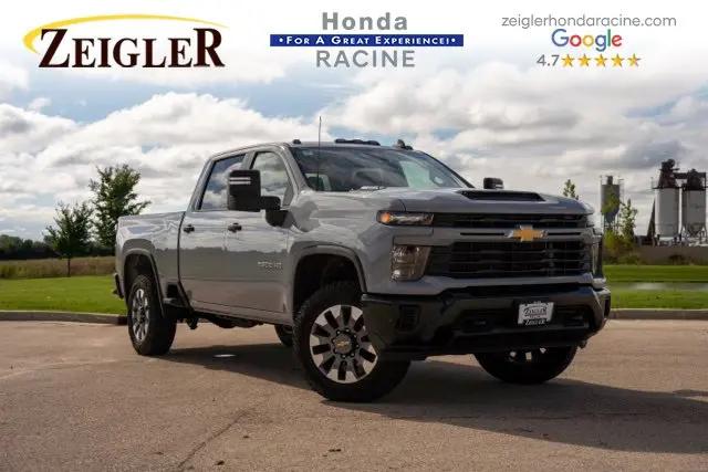 2024 Chevrolet Silverado 2500HD 4WD Crew Cab Standard Bed Custom for sale in Mount Pleasant, WI