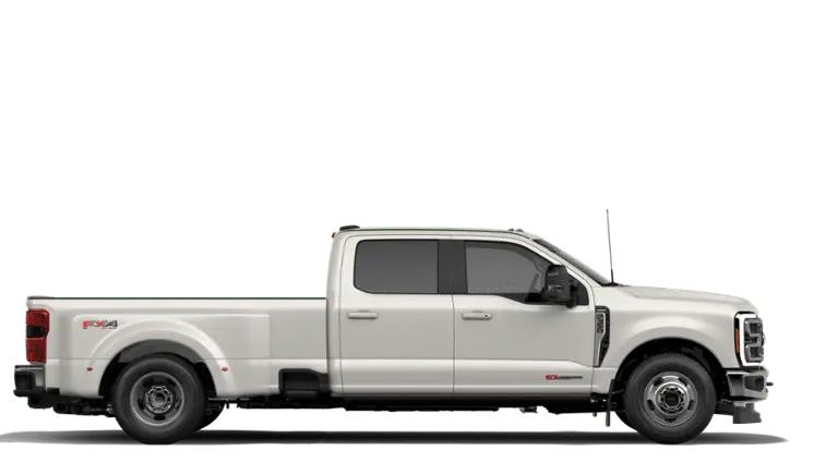 2027 Ford F-350 LARIAT