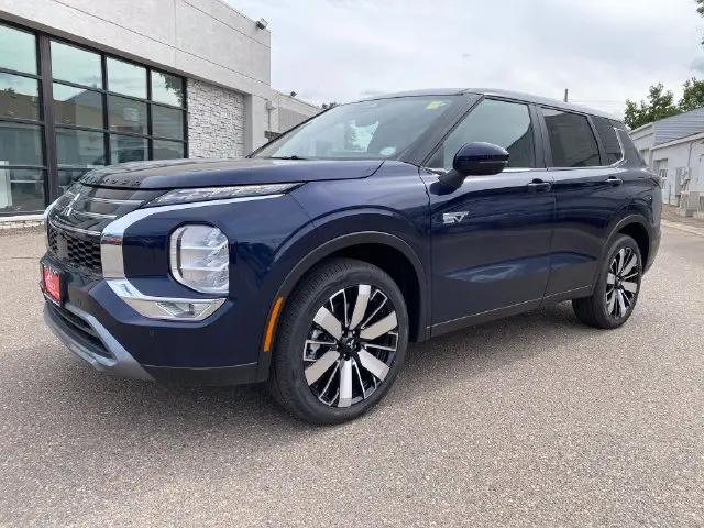 2026 Mitsubishi Outlander PHEV SE S-AWC for sale in Longmont, CO