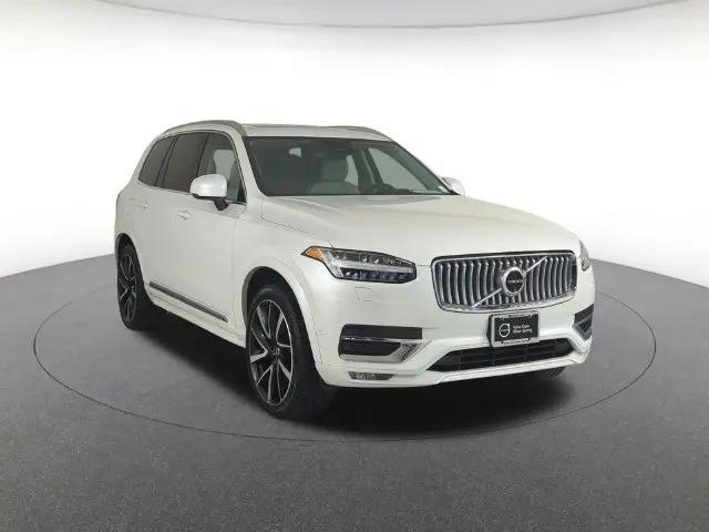 2024 Volvo XC90 B6 Ultimate Bright Theme 6-Seater