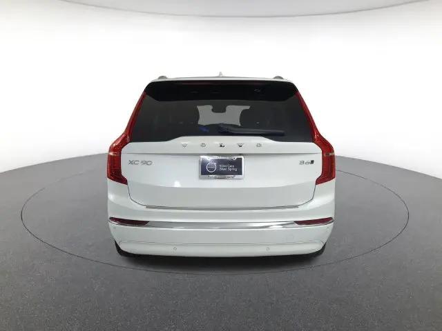 2024 Volvo XC90 B6 Ultimate Bright Theme 6-Seater