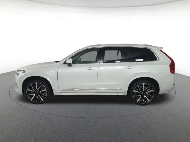 2024 Volvo XC90 B6 Ultimate Bright Theme 6-Seater
