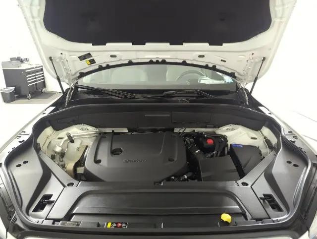2024 Volvo XC90 B6 Ultimate Bright Theme 6-Seater