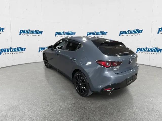 2024 Mazda Mazda3 2.5 S Carbon Edition