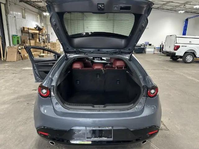 2024 Mazda Mazda3 2.5 S Carbon Edition