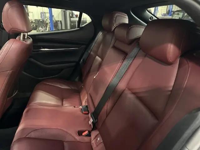 2024 Mazda Mazda3 2.5 S Carbon Edition