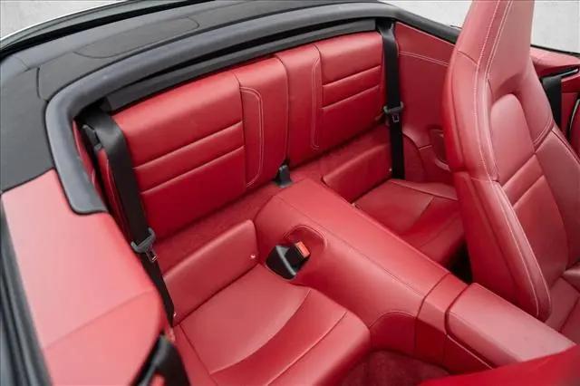 2022 Porsche 911 Carrera 4S Cabriolet
