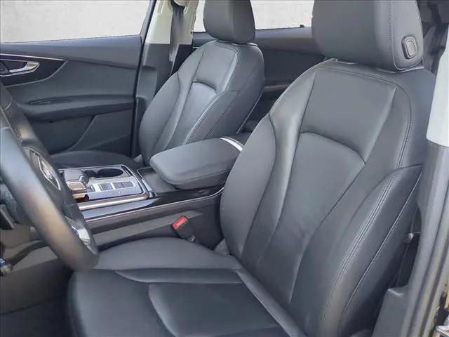 2022 Audi Q7 Premium 55 TFSI quattro Tiptronic