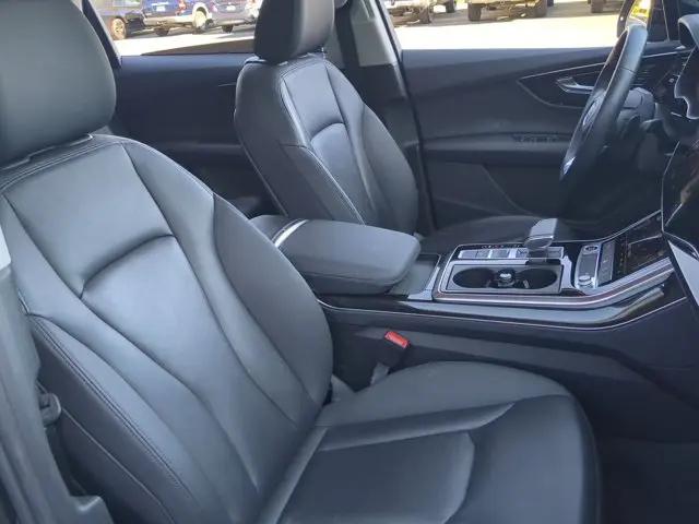 2022 Audi Q7 Premium 55 TFSI quattro Tiptronic