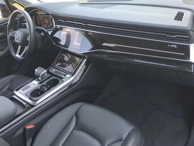 2022 Audi Q7 Premium 55 TFSI quattro Tiptronic