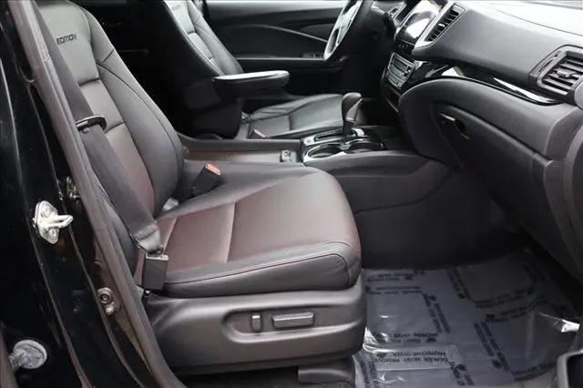 2017 Honda Ridgeline Black Edition