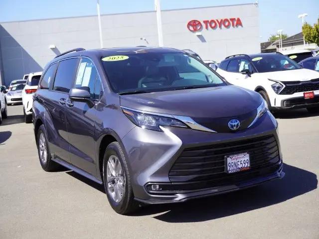 2025 Toyota Sienna XLE for sale in Modesto, CA