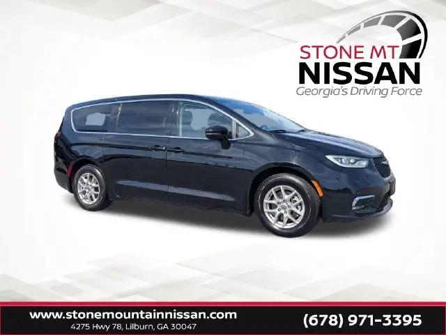 2024 Chrysler Pacifica Touring L for sale in Lilburn, GA