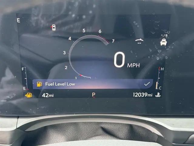 2024 Buick NV Preferred FWD