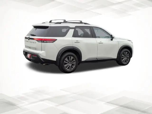 2023 Nissan Pathfinder SV FWD