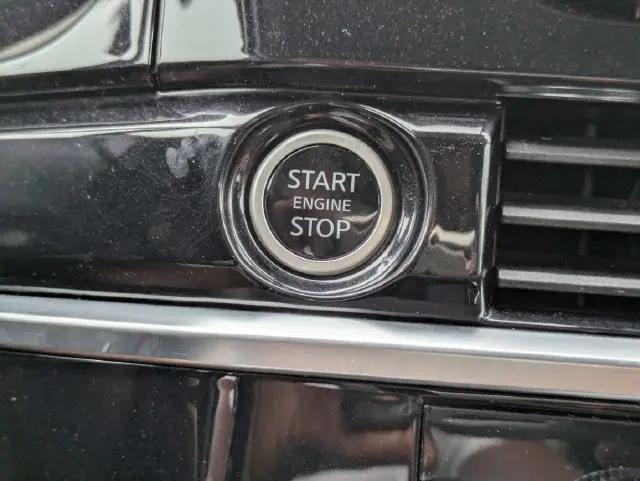 2023 Nissan Pathfinder SV FWD